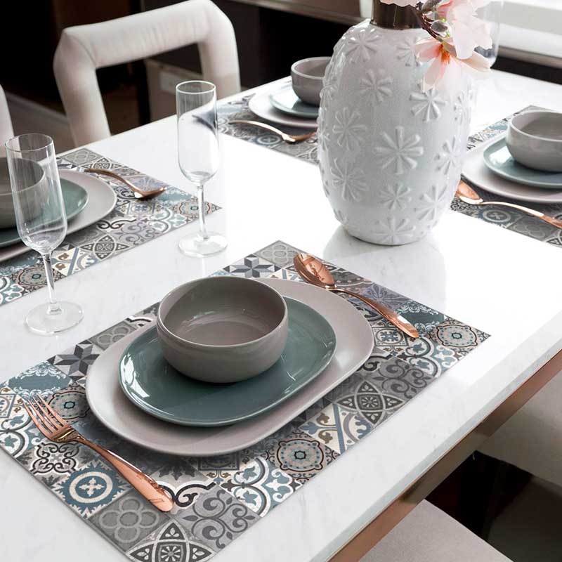 Table Runner Metal